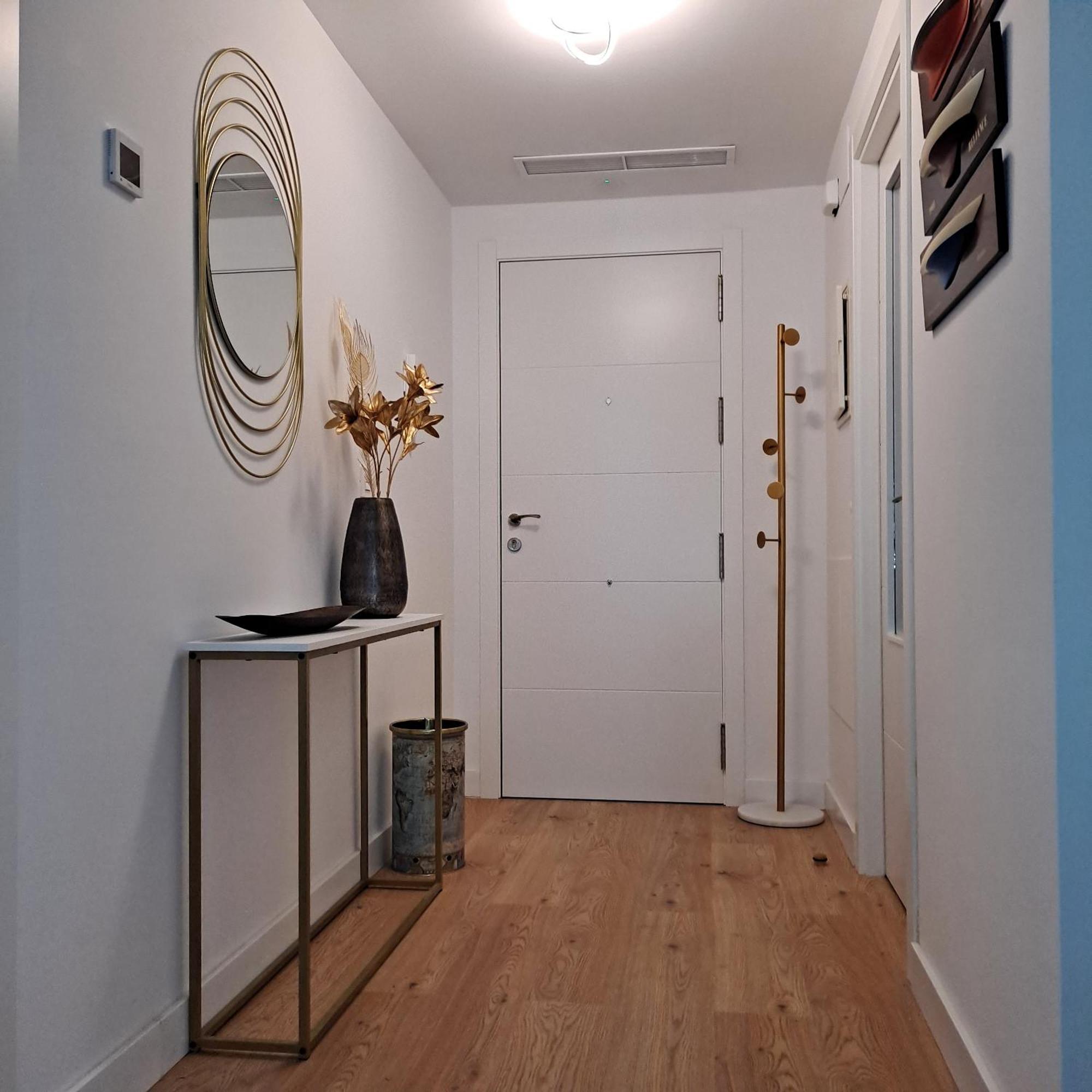 Don Miguel, Apartamento Y Parking Huelva Esterno foto